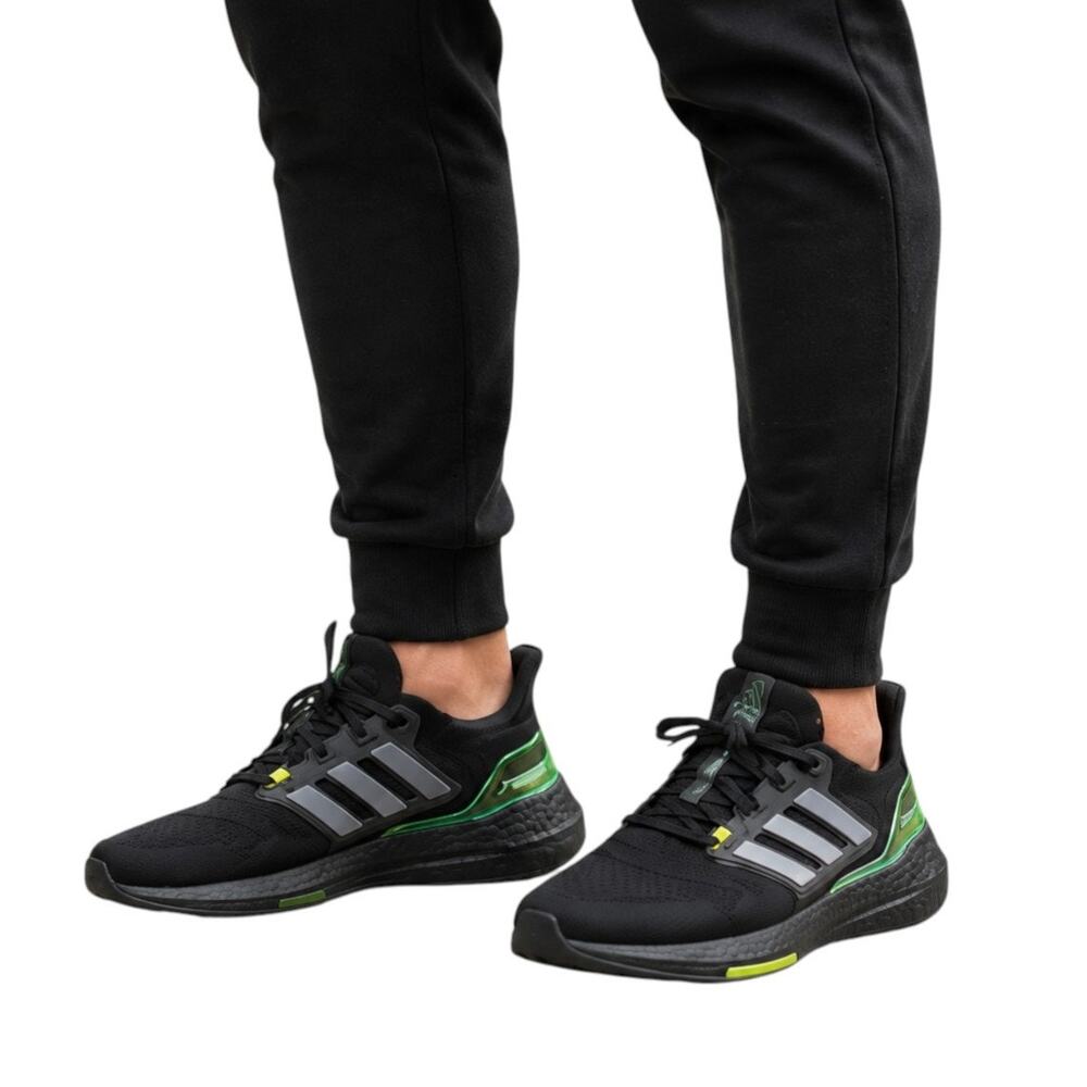 Adidas Ultraboost 22 Men's Running Shoes Black Beam Green GX5917 Size 7 NWT